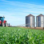 A realização da Agrishow, uma das maiores feiras de tecnologia agrícola do mundo, volta a colocar o agronegócio brasileiro no centro das atenções. Além de apresentar inovações, máquinas e soluções que movimentam bilhões em negócios, o evento também evidencia um outro aspecto cada vez mais presente no campo: o crescimento das demandas jurídicas.